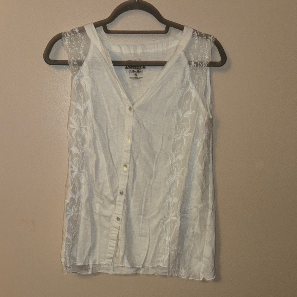 Avenue White Button-Down Blouse with Lace Accents